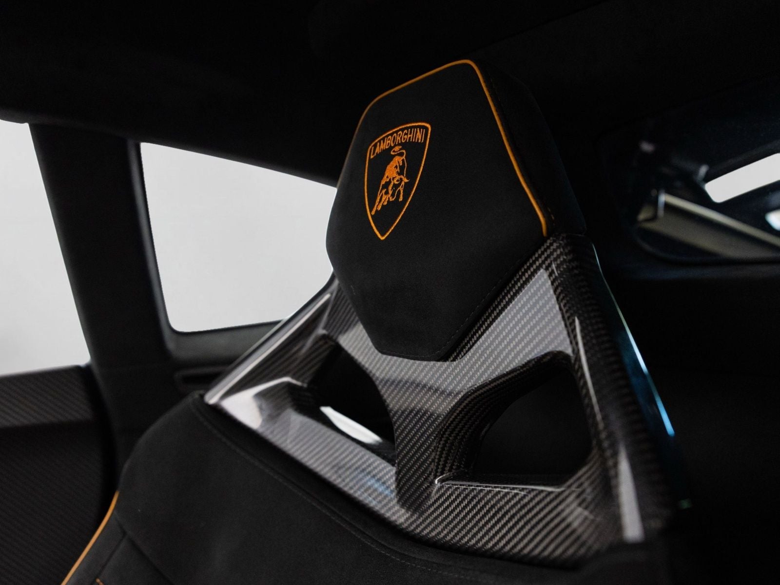 2022 Lamborghini Huracan STO Base