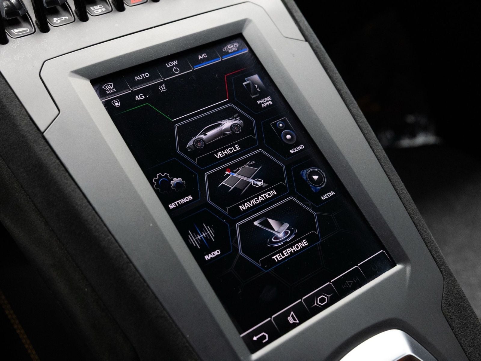 2022 Lamborghini Huracan STO Base