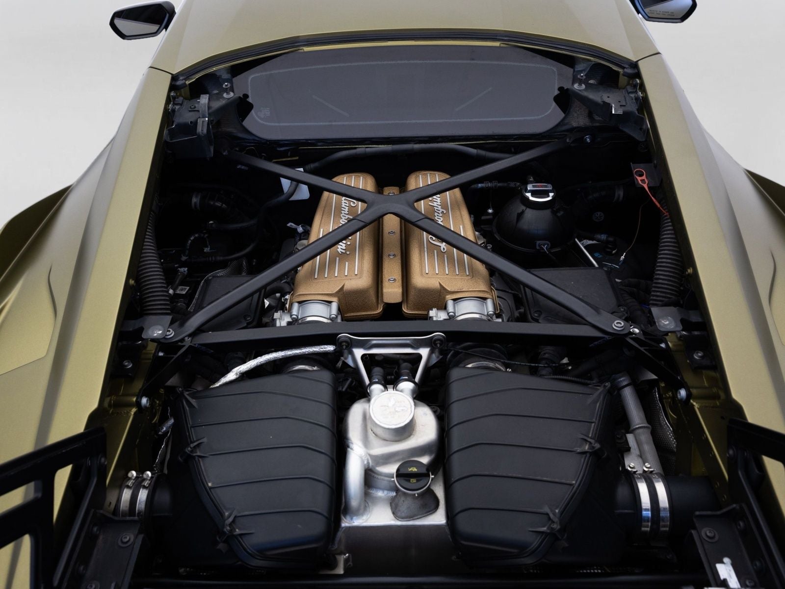 2022 Lamborghini Huracan STO Base