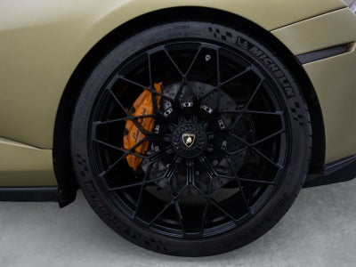 2022 Lamborghini Huracan STO Base