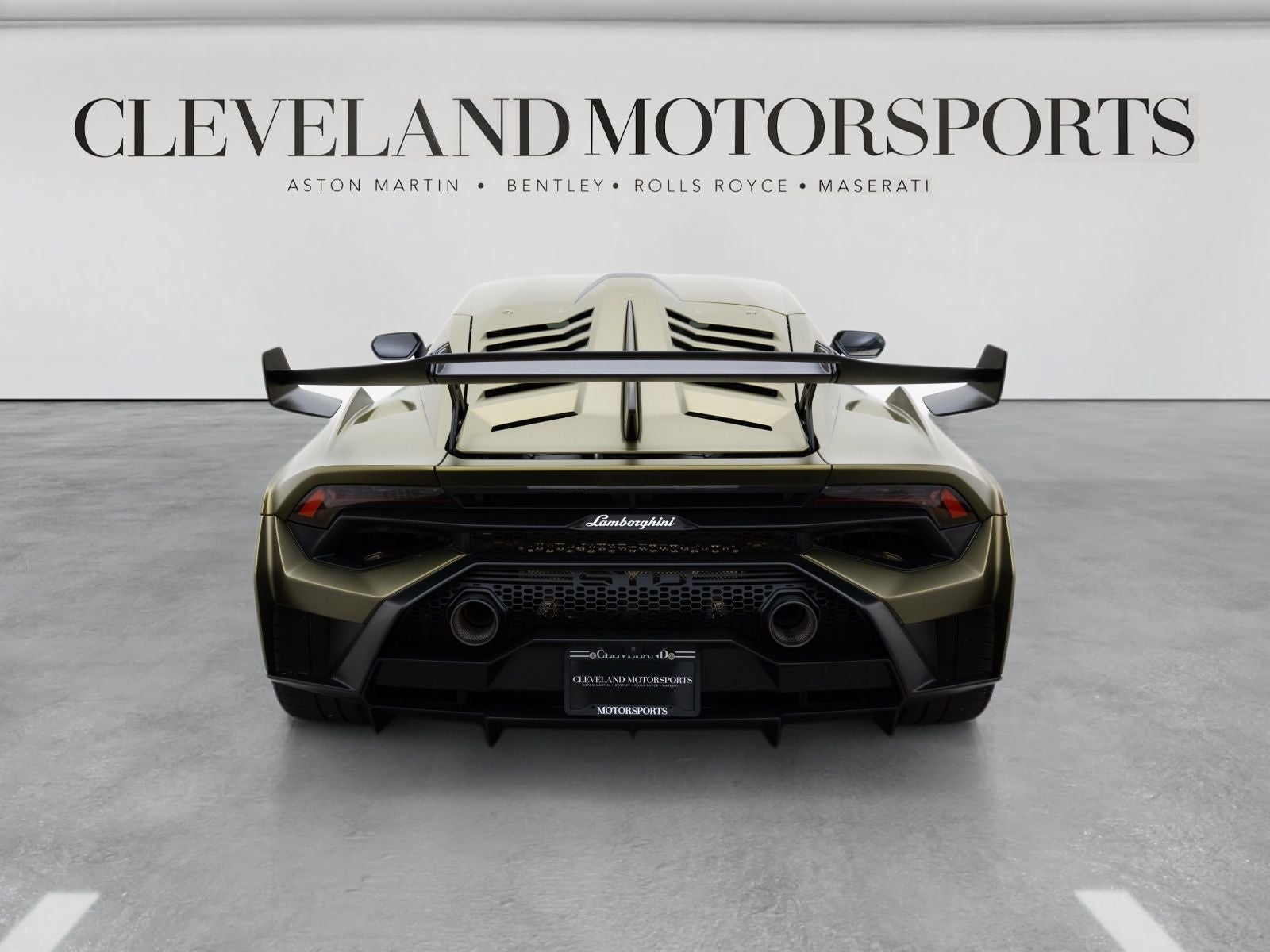 2022 Lamborghini Huracan STO Base