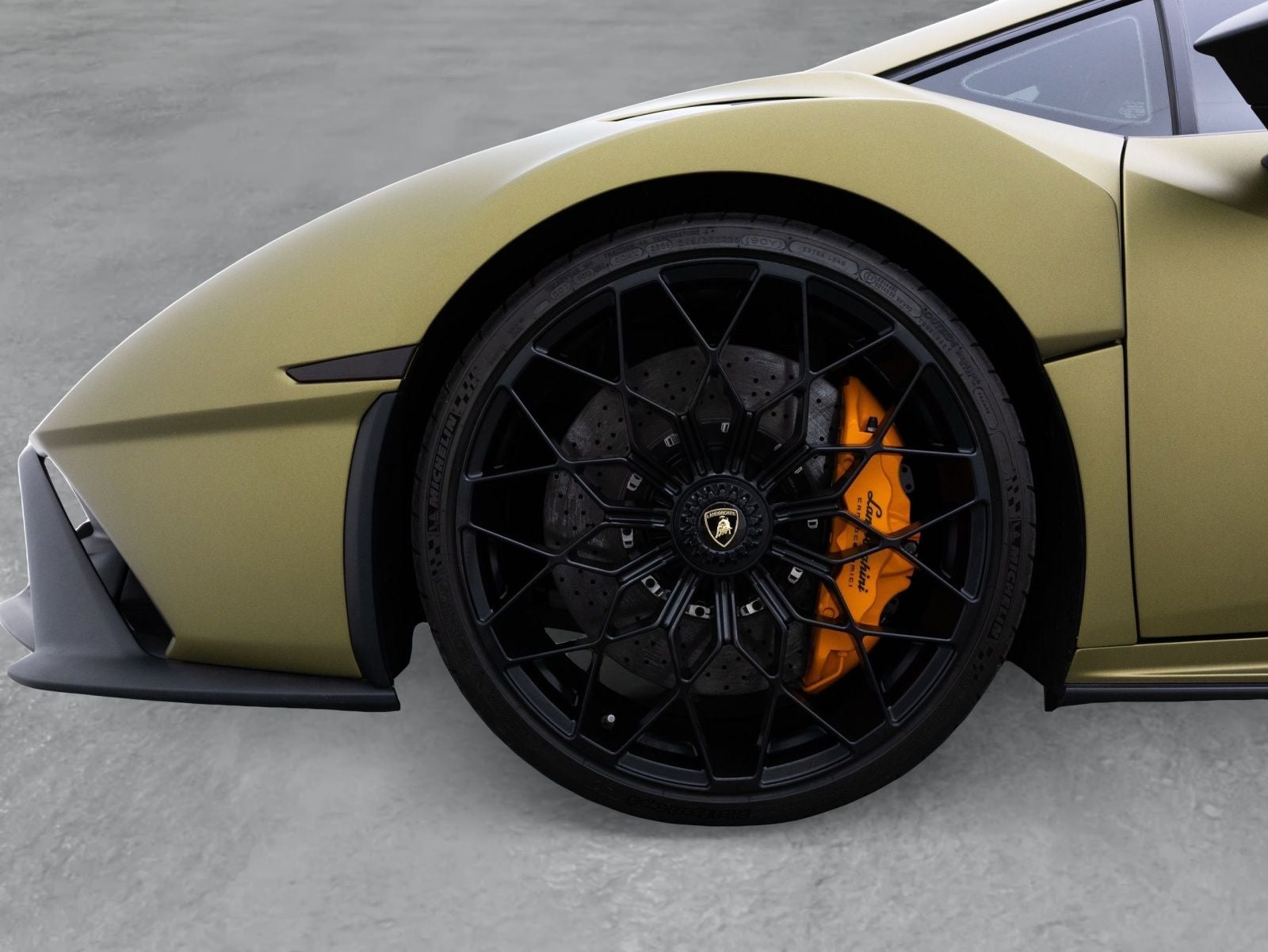 2022 Lamborghini Huracan STO Base