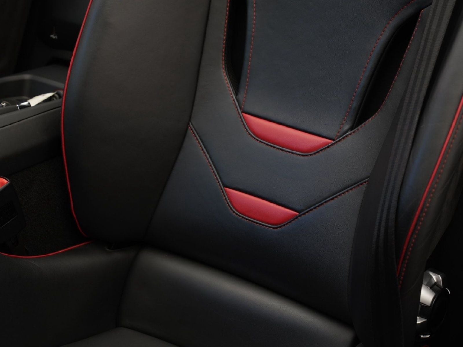 2021 Lamborghini Huracan EVO Base