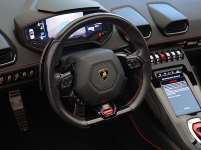 2021 Lamborghini Huracan EVO Base
