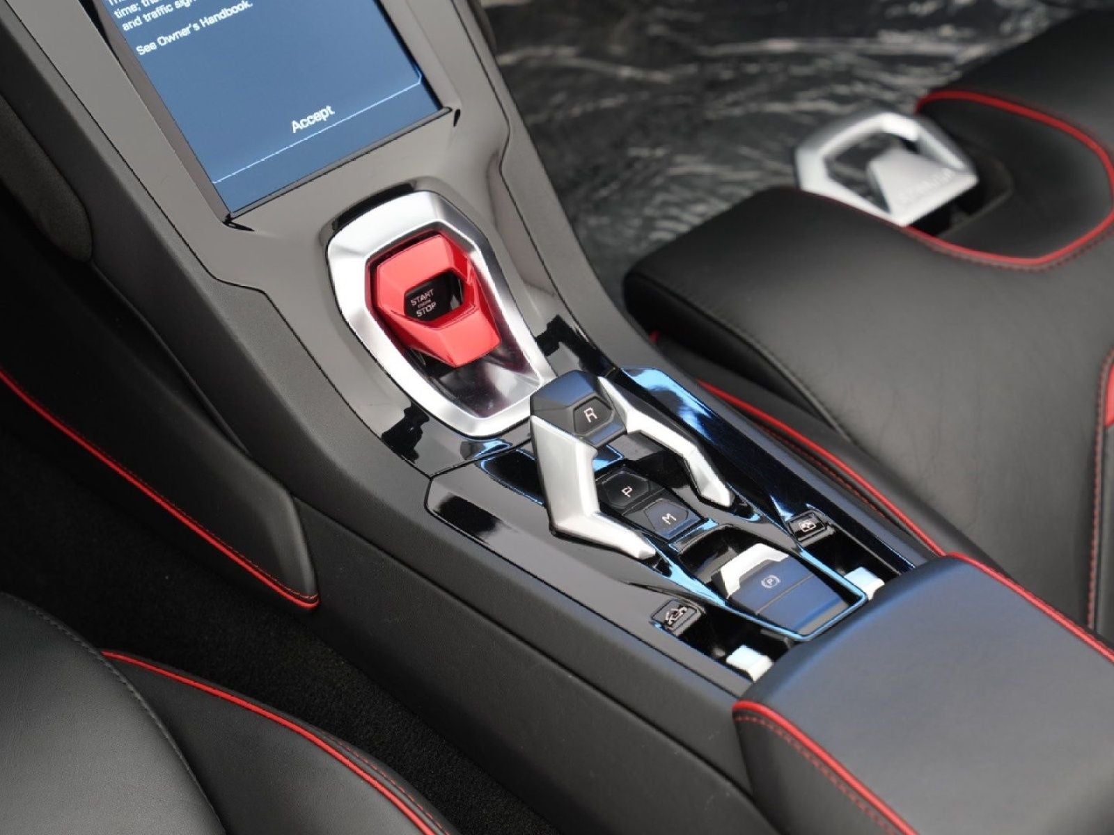 2021 Lamborghini Huracan EVO Base