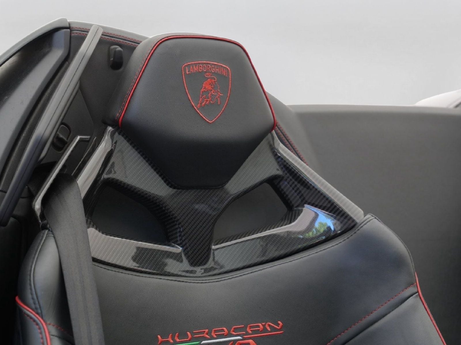 2021 Lamborghini Huracan EVO Base