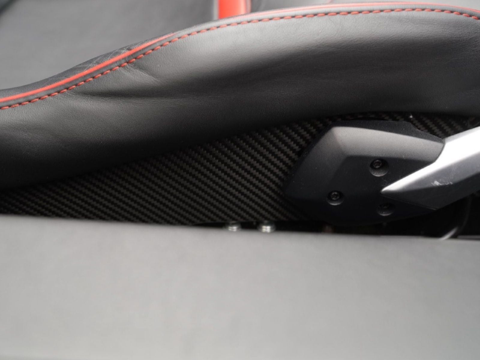 2021 Lamborghini Huracan EVO Base