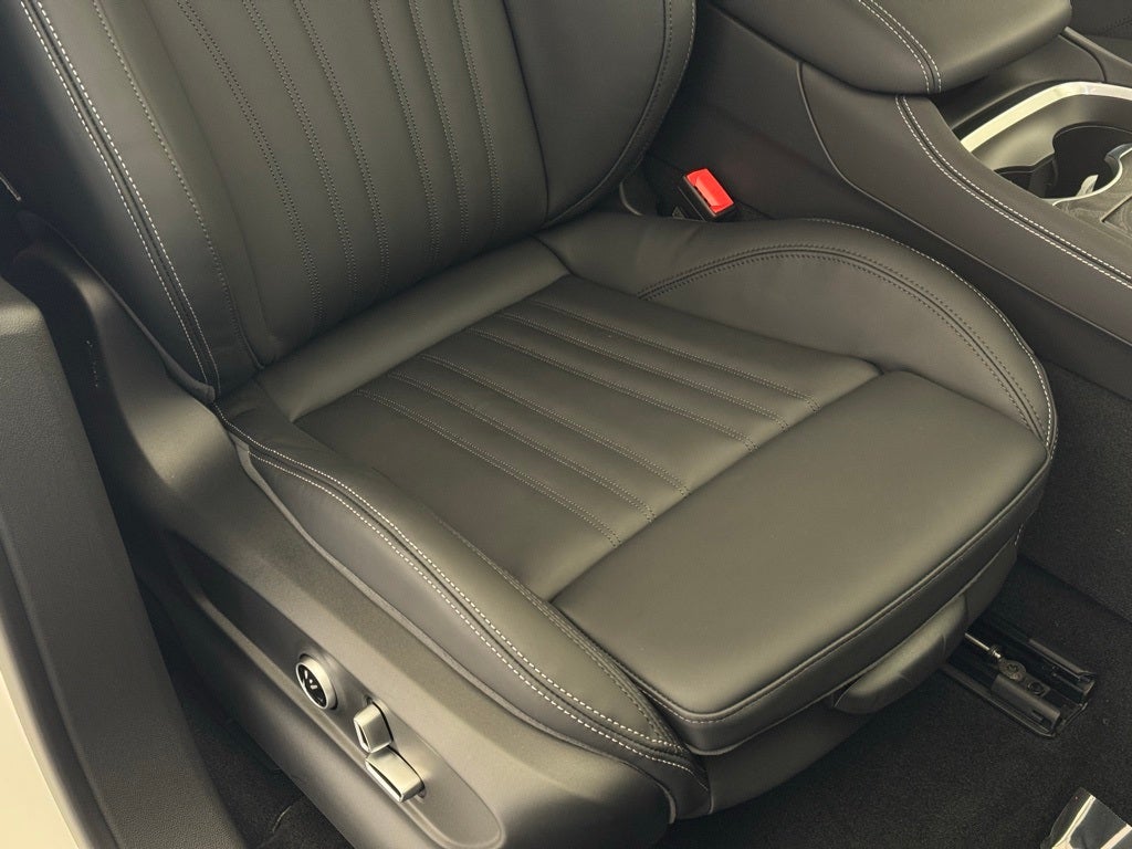 2025 Maserati Grecale Base