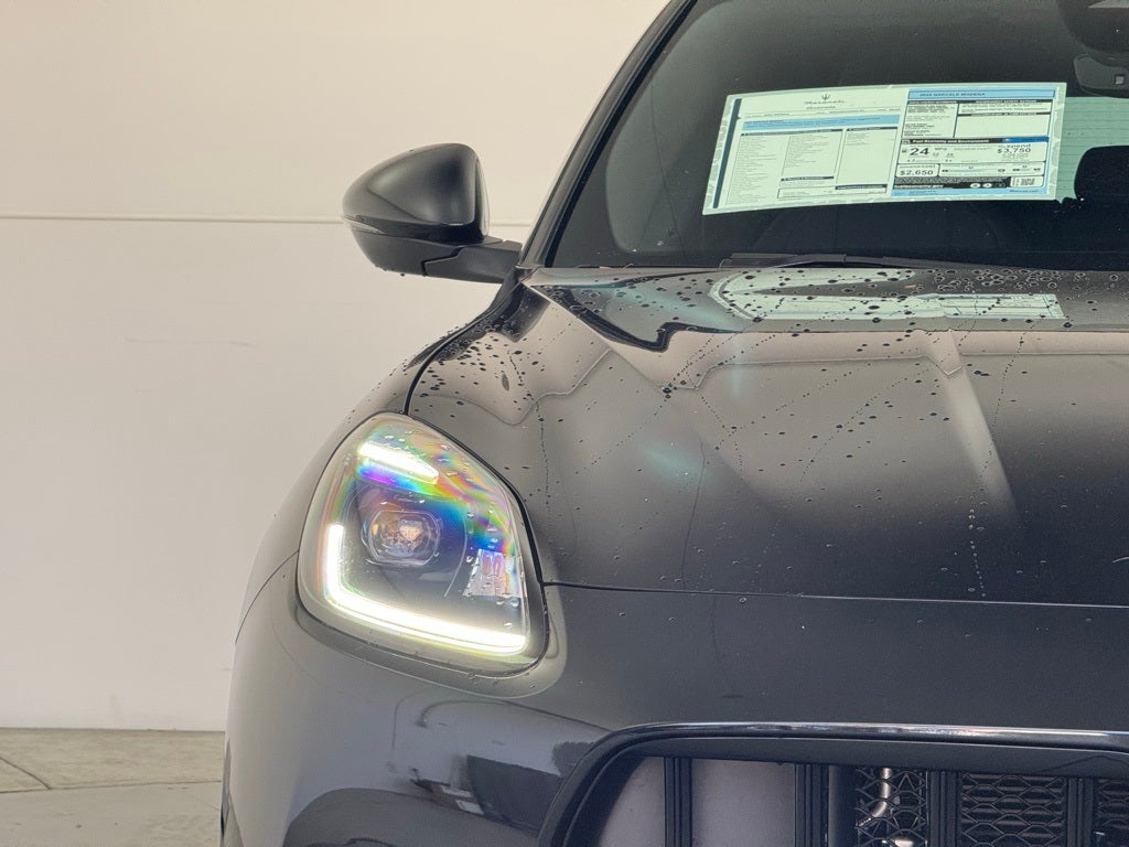 2025 Maserati Grecale Modena