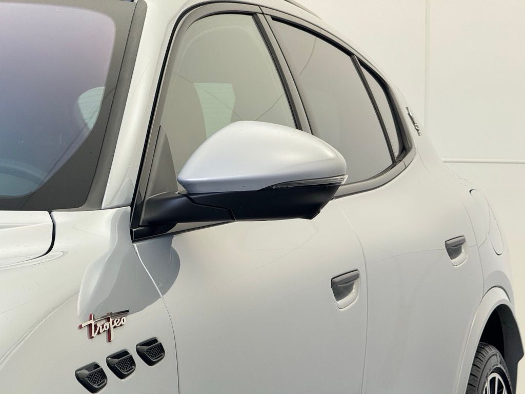 2024 Maserati Grecale Trofeo