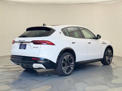 2025 Maserati Grecale Folgore