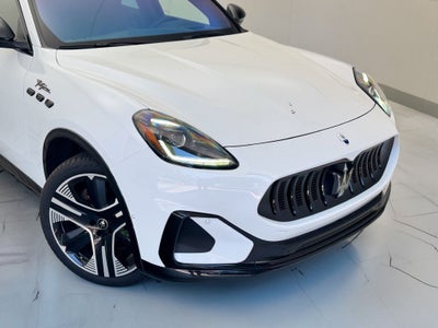 2025 Maserati Grecale Folgore