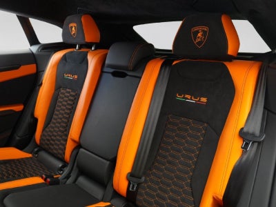 2022 Lamborghini Urus Base
