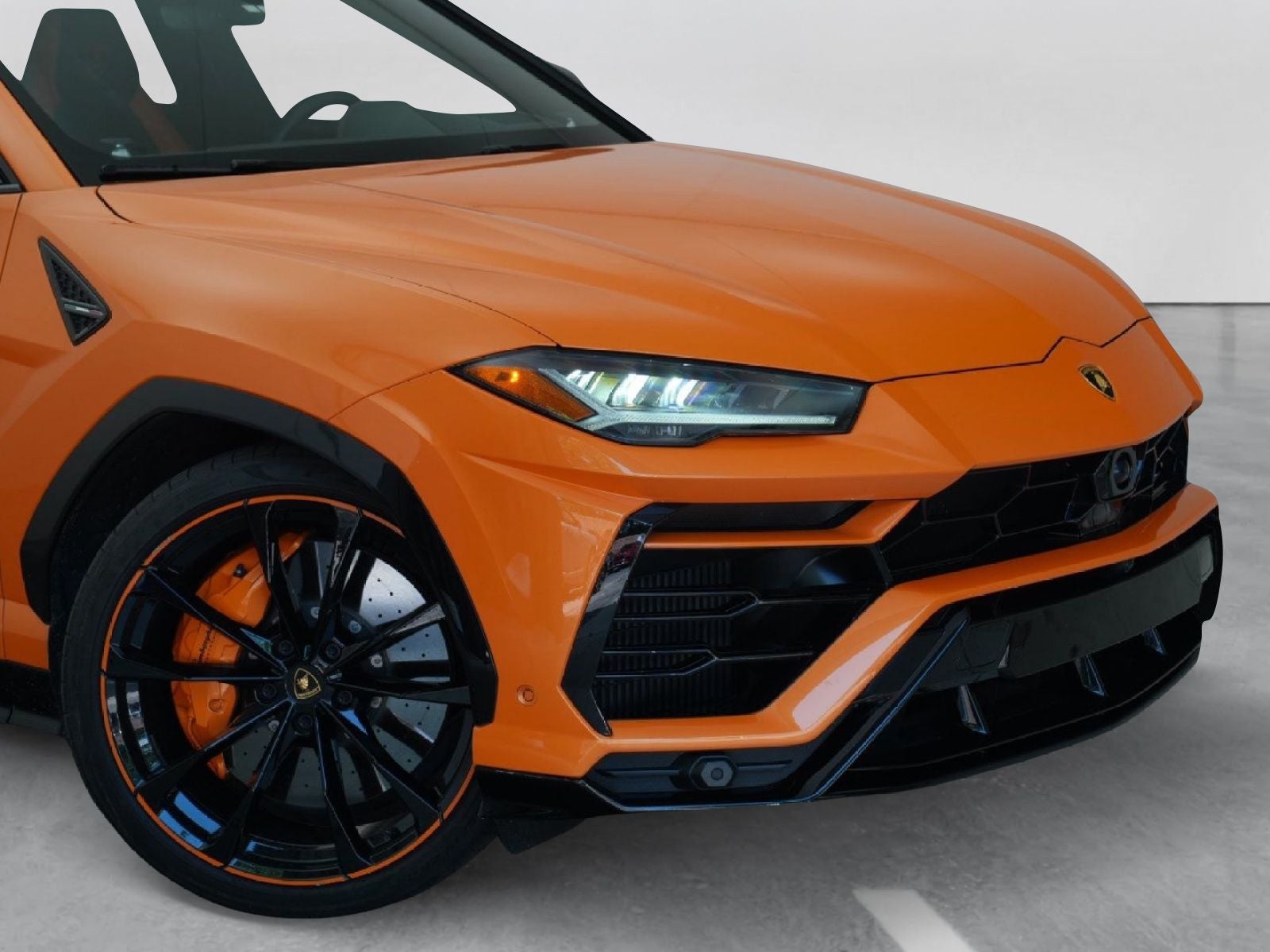 2022 Lamborghini Urus Base