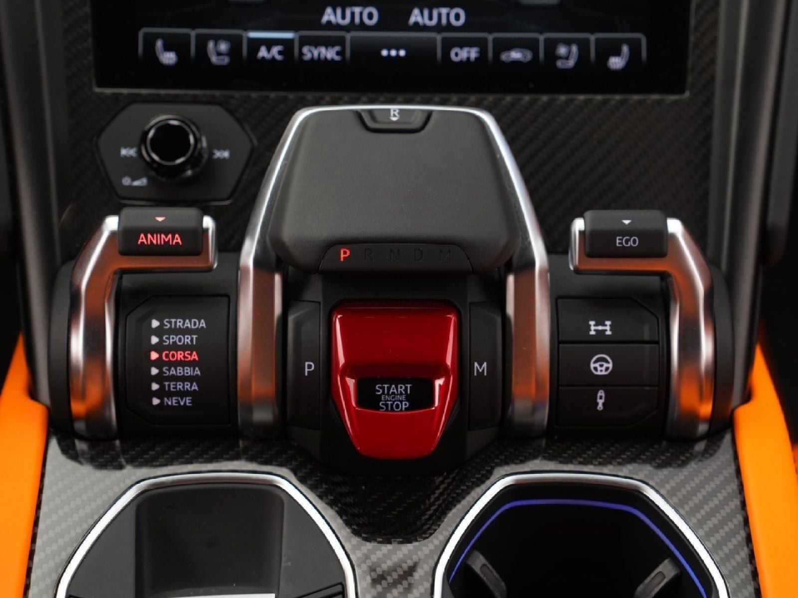 2022 Lamborghini Urus Base