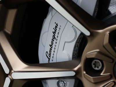 2024 Lamborghini Urus Performante