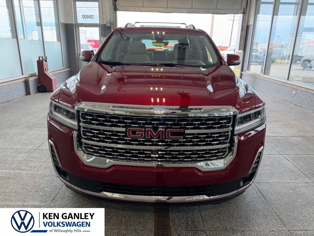 2023 GMC Acadia Denali