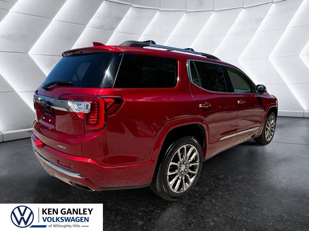 2023 GMC Acadia Denali