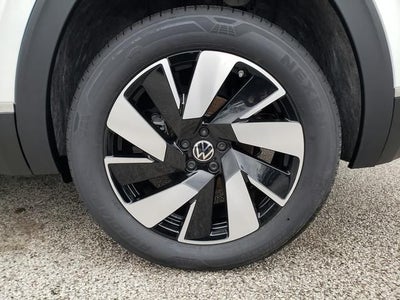 2026 Volkswagen Atlas Cross Sport 2.0T SEL