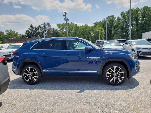 2025 Volkswagen Atlas Cross Sport 2.0T SEL Premium R-Line