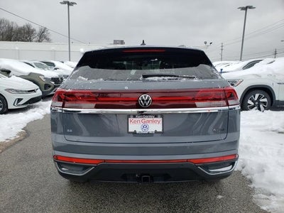 2026 Volkswagen Atlas Cross Sport 2.0T SE w/Technology