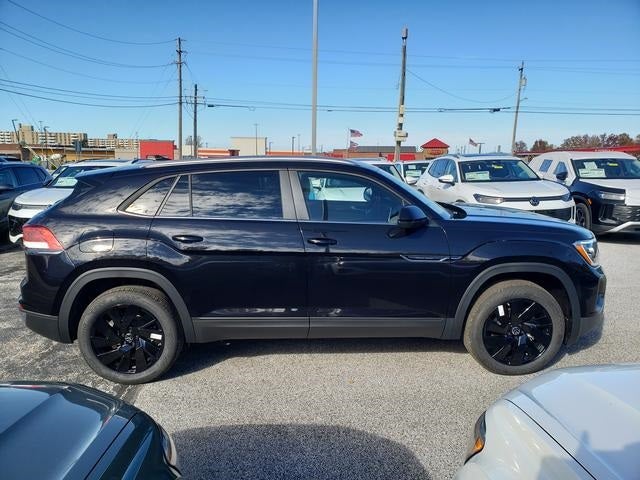 2026 Volkswagen Atlas Cross Sport 2.0T SE w/Technology