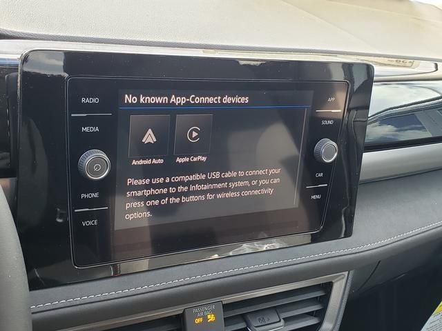 2026 Volkswagen Taos 1.5T SE Black