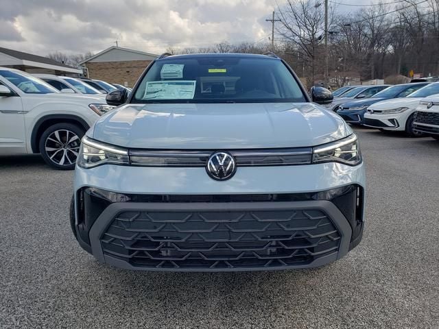 2026 Volkswagen Taos 1.5T SE Black