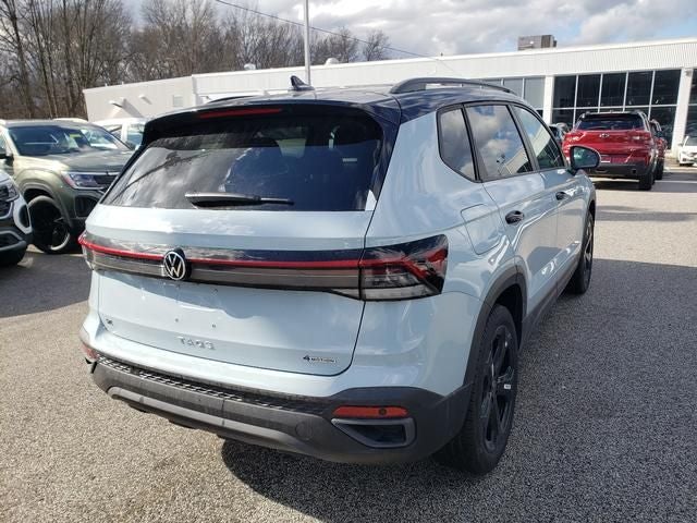 2026 Volkswagen Taos 1.5T SE Black