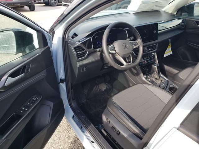 2026 Volkswagen Taos 1.5T SE Black