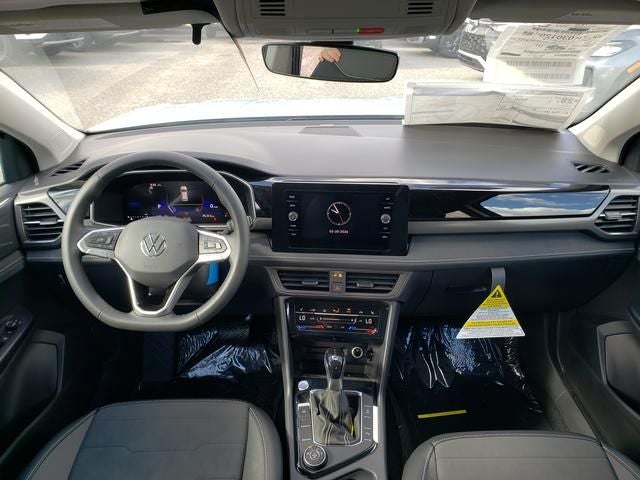 2026 Volkswagen Taos 1.5T SE Black