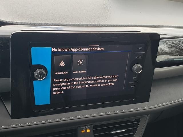 2026 Volkswagen Taos 1.5T SE Black