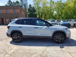 2026 Volkswagen Taos 1.5T SE Black