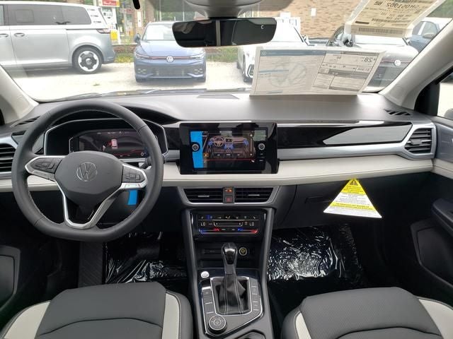 2025 Volkswagen Taos 1.5T SEL