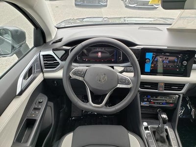 2025 Volkswagen Taos 1.5T SEL