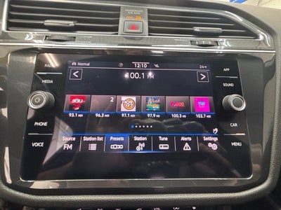 2022 Volkswagen Tiguan 2.0T SE R-Line Black