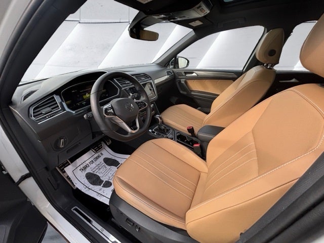 2023 Volkswagen Tiguan 2.0T SE R-Line Black