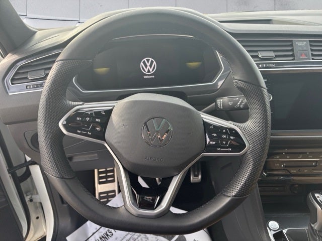 2023 Volkswagen Tiguan 2.0T SE R-Line Black