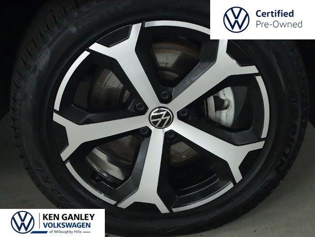 2025 Volkswagen Tiguan 2.0T SE