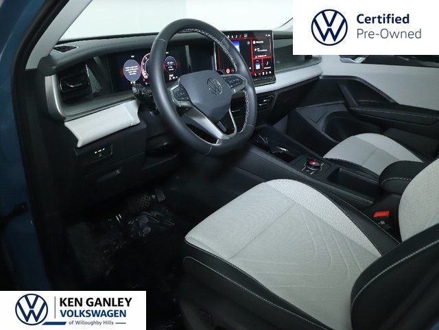 2025 Volkswagen Tiguan 2.0T SE