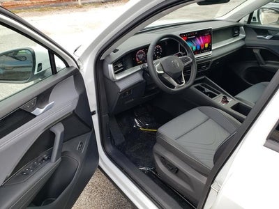 2026 Volkswagen Tiguan 2.0T SE