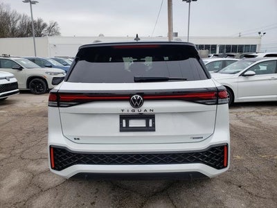 2026 Volkswagen Tiguan 2.0T SE R-Line Black