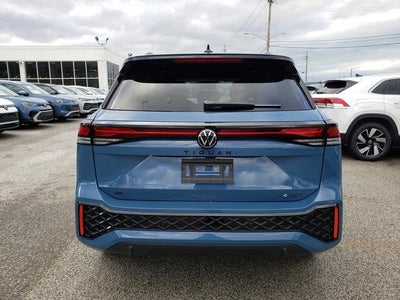 2026 Volkswagen Tiguan 2.0T SE R-Line Black