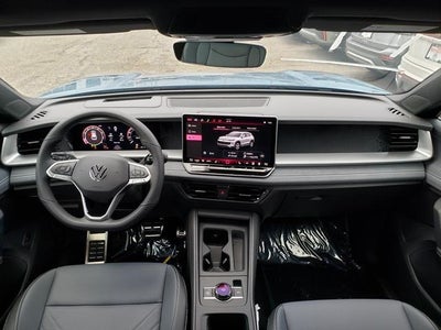 2026 Volkswagen Tiguan 2.0T SE R-Line Black