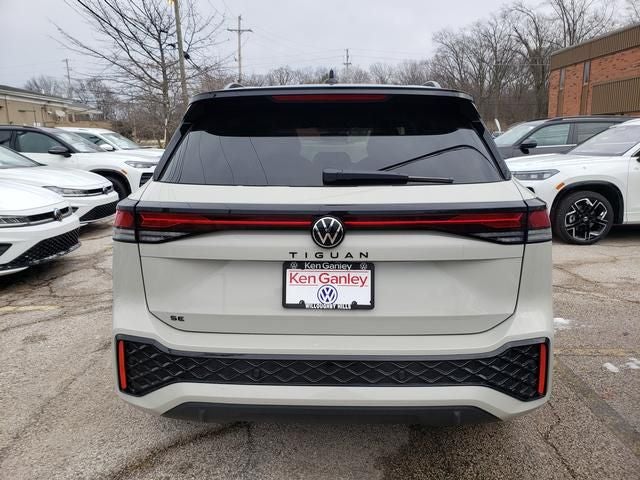 2026 Volkswagen Tiguan 2.0T SE R-Line Black