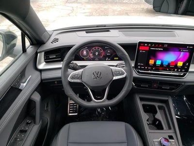 2026 Volkswagen Tiguan 2.0T SE R-Line Black