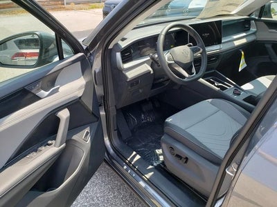 2025 Volkswagen Tiguan 2.0T SE