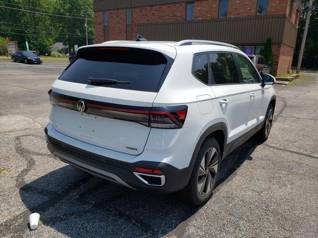 2025 Volkswagen Taos 1.5T SE