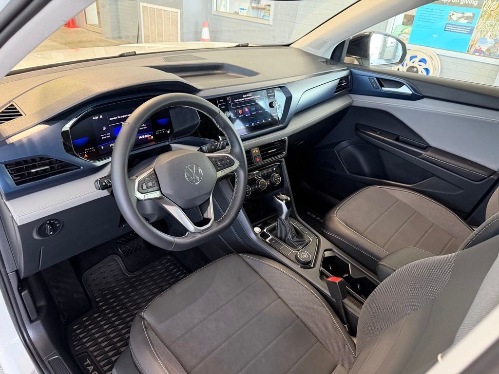 2024 Volkswagen Taos 1.5T SE