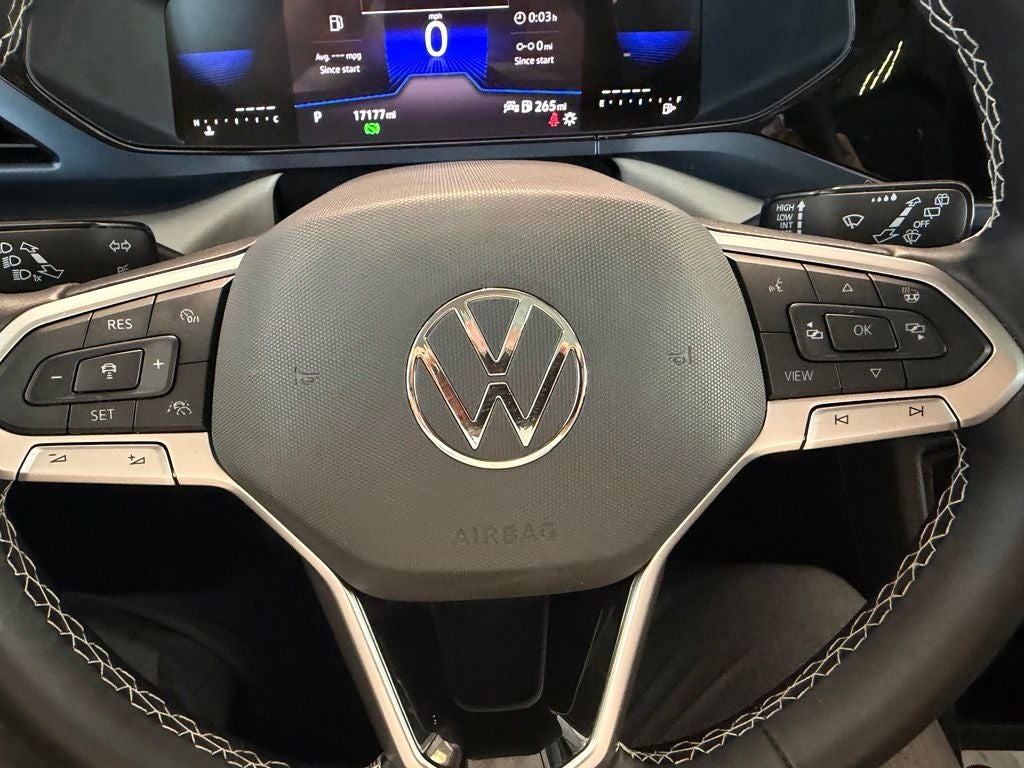2024 Volkswagen Taos 1.5T SE